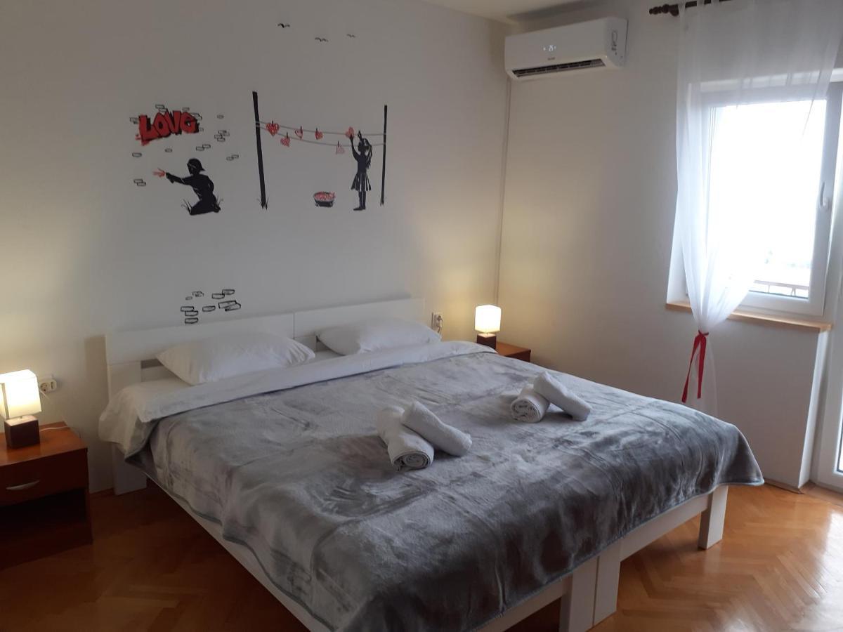 Apartment Marinero Sibenik Bagian luar foto