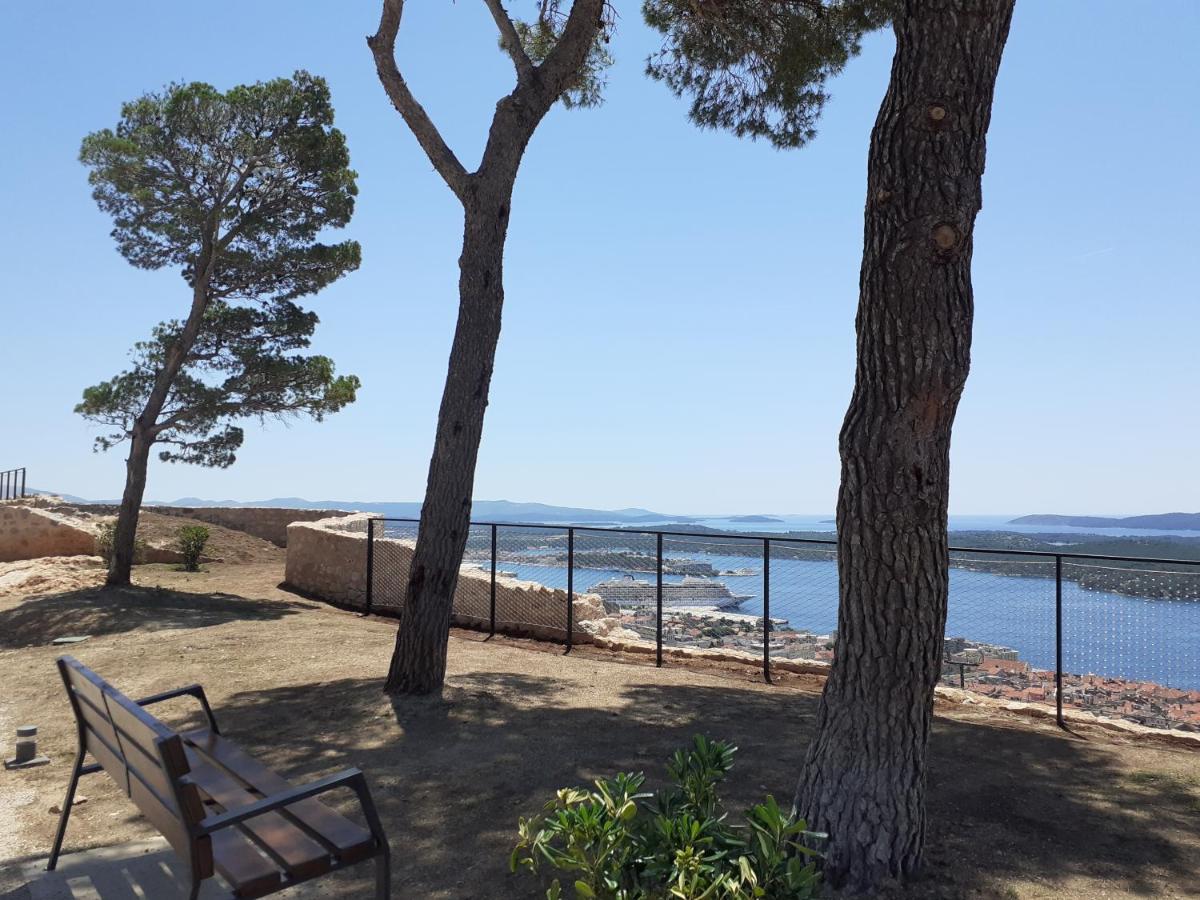 Apartment Marinero Sibenik Bagian luar foto
