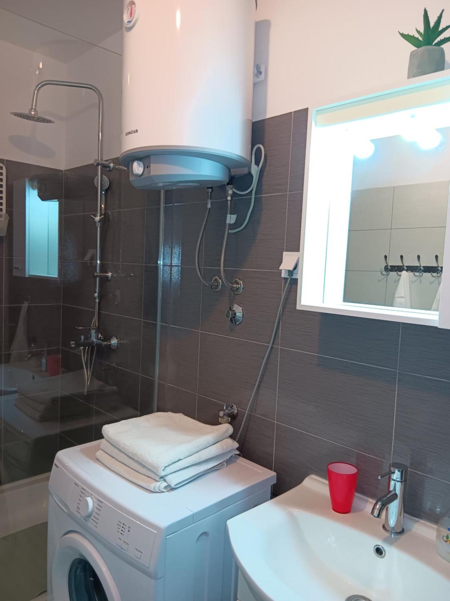 Apartment Marinero Sibenik Bagian luar foto