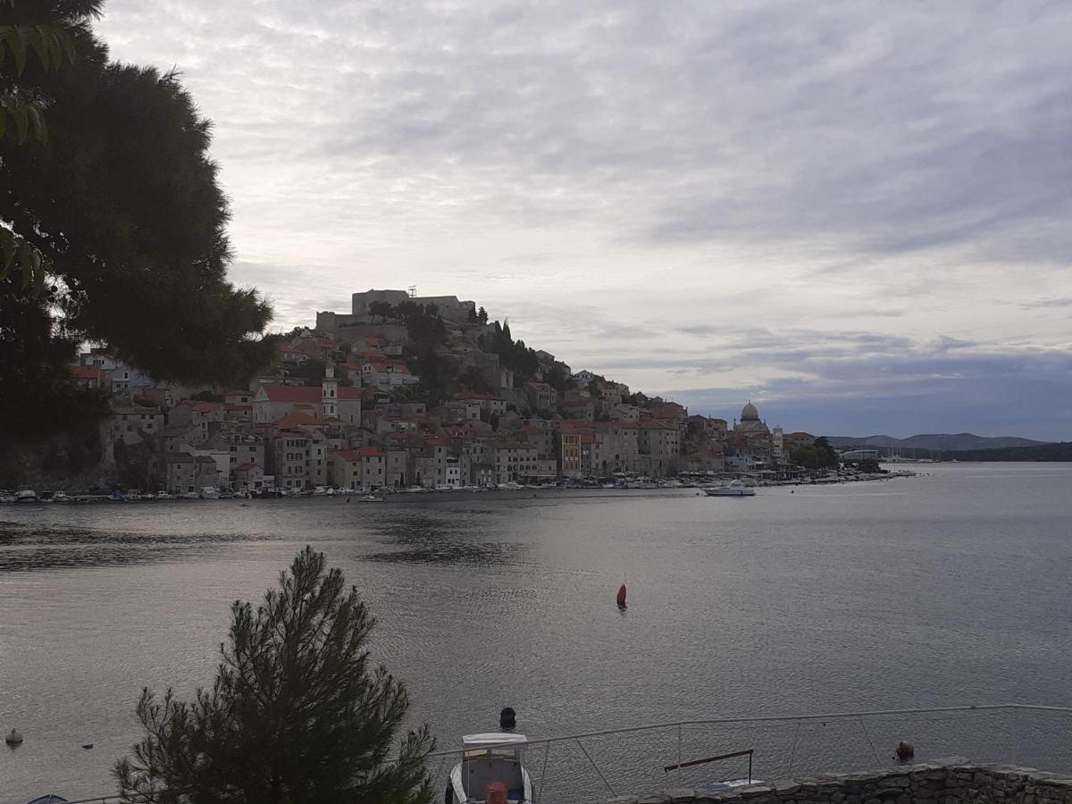 Apartment Marinero Sibenik Bagian luar foto
