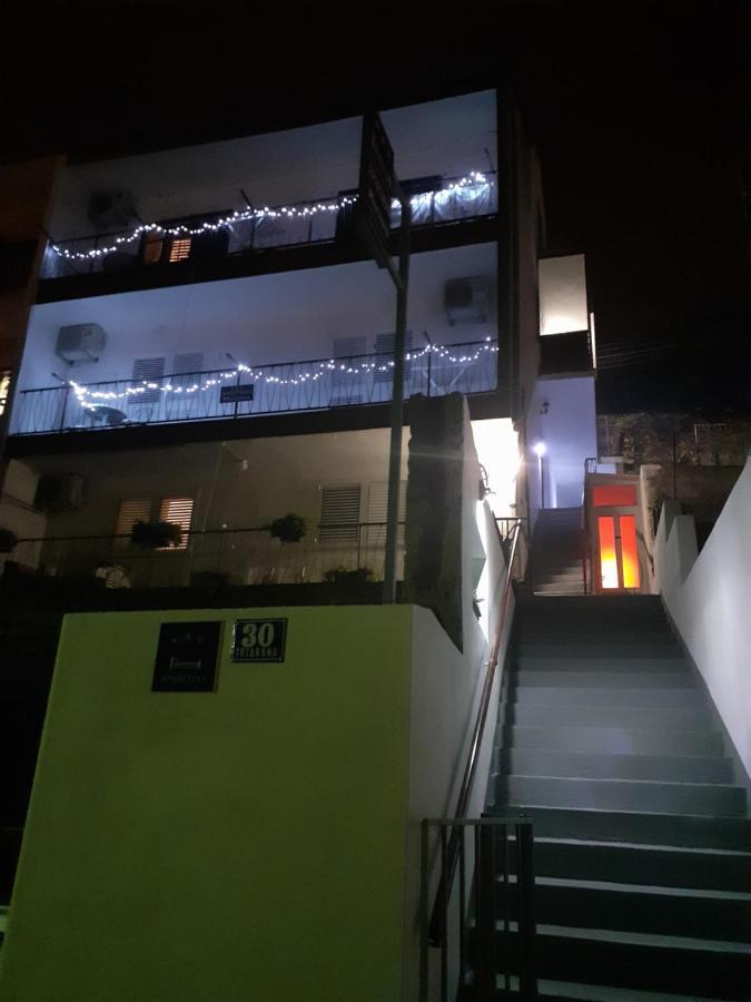 Apartment Marinero Sibenik Bagian luar foto